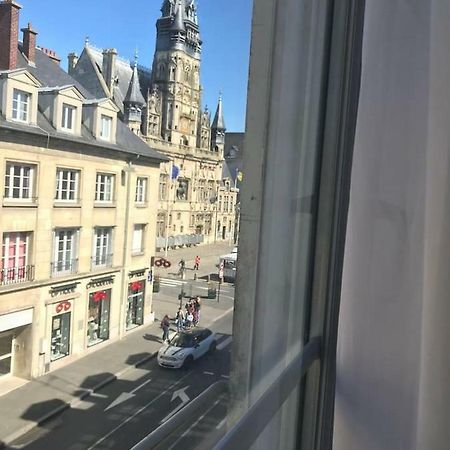 Appartement De Charme En Plein Coeur Du Centre Ville De Compiègne Zewnętrze zdjęcie