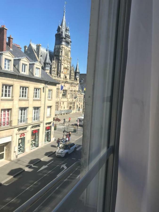 Appartement De Charme En Plein Coeur Du Centre Ville De Compiègne Zewnętrze zdjęcie